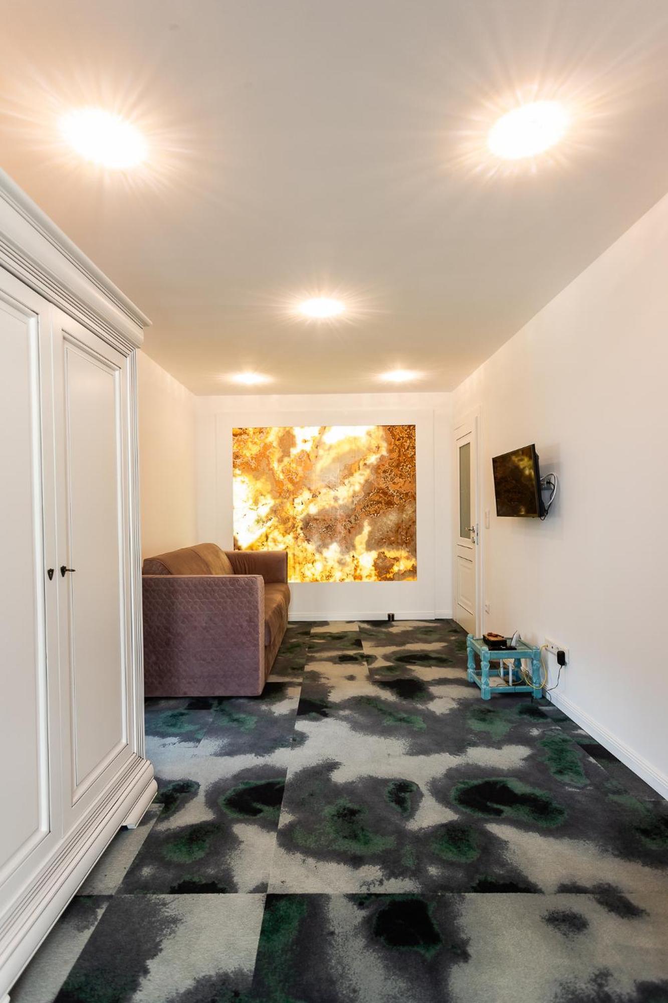 Apartment Onyx Carolyne Bistriţa Eksteriør billede